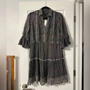 Boutique grey dresses with flowy arms